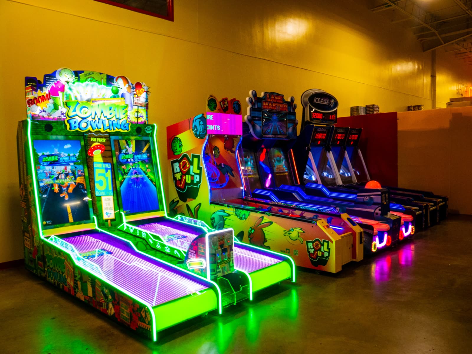 Skee-ball & bowling